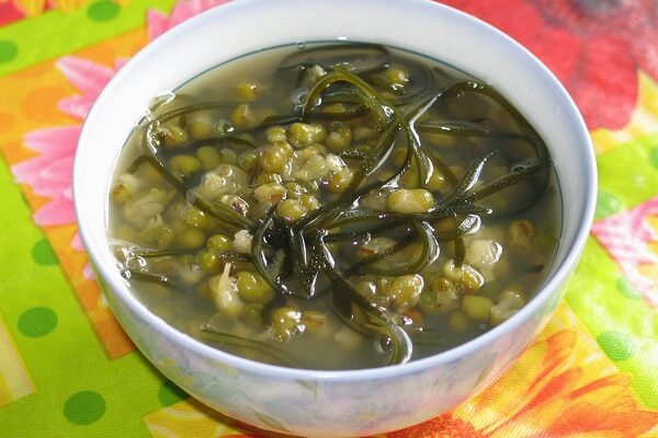 Công thức nấu chè tổ yến đậu xanh thanh nhiệt cơ thể